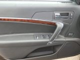 2012 Lincoln MKZ Hybrid Door Panel