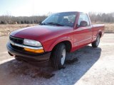 1998 Chevrolet S10 Regular Cab Front 3/4 View