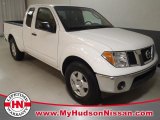 2008 Avalanche White Nissan Frontier SE V6 King Cab #59415096