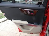 2011 Mercedes-Benz GLK 350 Door Panel