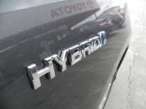 2012 Toyota Camry Hybrid XLE Marks and Logos