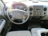 2007 Ford F150 STX SuperCab Dashboard