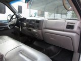2001 Ford F450 Super Duty XL Regular Cab Bucket Truck Dashboard