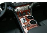 2012 Toyota Highlander Hybrid Limited 4WD Controls