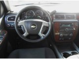 2011 Chevrolet Tahoe LS Dashboard