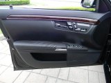 2009 Mercedes-Benz S 550 Sedan Door Panel