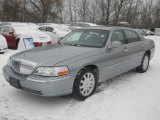 2006 Pewter Metallic Lincoln Town Car Signature Limited #59639808