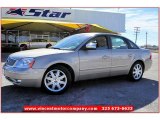 2005 Pueblo Gold Metallic Ford Five Hundred Limited #59689384
