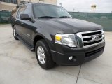 2007 Ford Expedition EL XLT Front 3/4 View