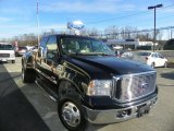 2006 Ford F350 Super Duty Lariat SuperCab 4x4 Dually Front 3/4 View