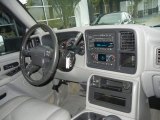 2004 Chevrolet Silverado 2500HD LT Crew Cab 4x4 Dashboard