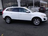 Ice White Volvo XC60 in 2011