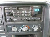 1997 GMC Sierra 1500 SLE Extended Cab 4x4 Audio System
