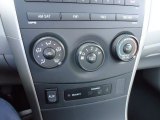 2009 Toyota Corolla  Controls