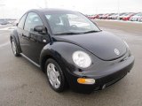 2000 Volkswagen New Beetle GLX 1.8T Coupe Front 3/4 View