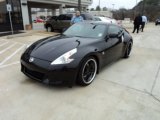 2009 Magnetic Black Nissan 370Z Coupe #60009556