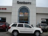 2009 Stone White Jeep Grand Cherokee Laredo 4x4 #60045220