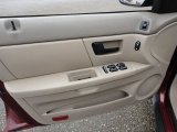2006 Ford Taurus SE Door Panel