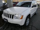 2009 Stone White Jeep Grand Cherokee Laredo 4x4 #60111611