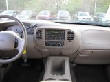2001 Ford Expedition XLT Dashboard