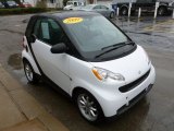 2009 Smart fortwo Crystal White