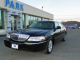 2008 Lincoln Town Car Signature L Data, Info and Specs