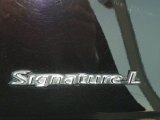 2008 Lincoln Town Car Signature L Marks and Logos