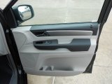 2012 Volkswagen Routan SEL Door Panel