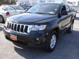 2011 Brilliant Black Crystal Pearl Jeep Grand Cherokee Laredo 4x4 #60444888