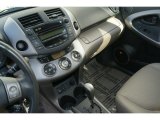2008 Toyota RAV4 Limited V6 4WD Controls