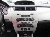 2008 Ford Focus SES Sedan Controls