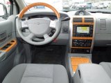 2007 Chrysler Aspen Limited 4WD Dashboard