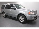 2006 Lincoln Navigator Ultimate Front 3/4 View