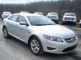 2012 Ford Taurus SEL AWD Front 3/4 View