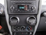 2007 Jeep Wrangler Sahara 4x4 Controls