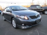 Magnetic Gray Metallic Toyota Corolla in 2009