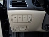 2012 Hyundai Genesis 4.6 Sedan Controls