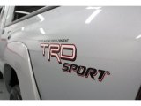2005 Toyota Tacoma V6 TRD Sport Access Cab 4x4 Marks and Logos