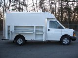 2012 Chevrolet Express Cutaway 3500 Commercial Moving Truck Exterior