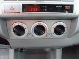 2007 Toyota Tacoma V6 TRD Sport Double Cab 4x4 Controls