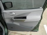 2004 Nissan Quest 3.5 SE Door Panel