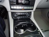 2012 Mercedes-Benz CLS 550 4Matic Coupe Controls
