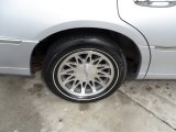 2001 Lincoln Town Car Signature Wheel