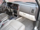 2003 Mitsubishi Montero Sport Limited 4x4 Dashboard