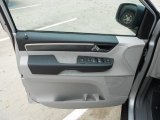 2012 Volkswagen Routan S Door Panel