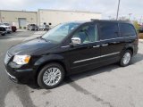 2012 Brilliant Black Crystal Pearl Chrysler Town & Country Touring - L #61345401