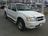 Oxford White Ford Explorer Sport Trac in 2005