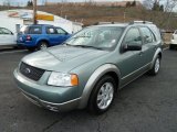 2005 Ford Freestyle SE Front 3/4 View