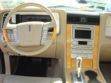 2007 Lincoln Navigator Ultimate 4x4 Dashboard