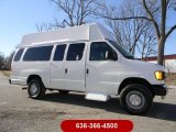 Oxford White Ford E Series Van in 2005